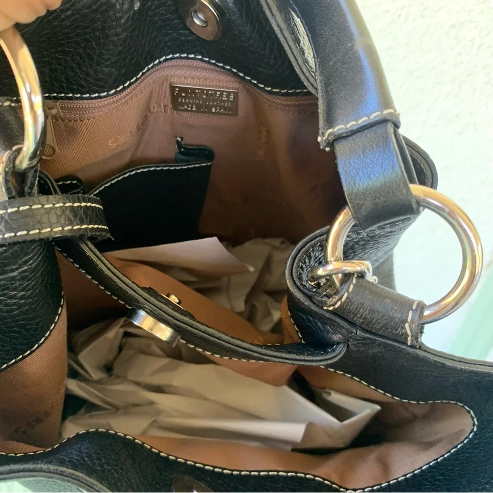 Puntotres Black Pebbled Leather Crossbody Satchel Bucket Handbag Made in Spain